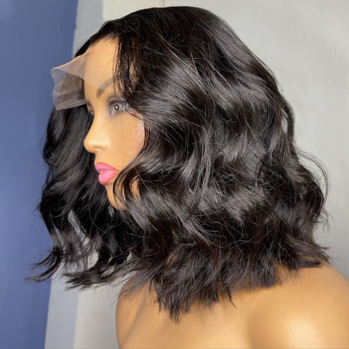 short wavy wig