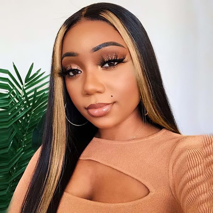 highlight-bangs-blonde