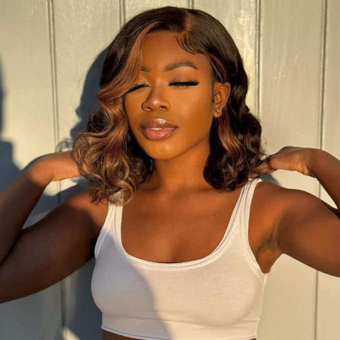 Starshow-hair-ombre-highlight-loose-wave-bob-wig